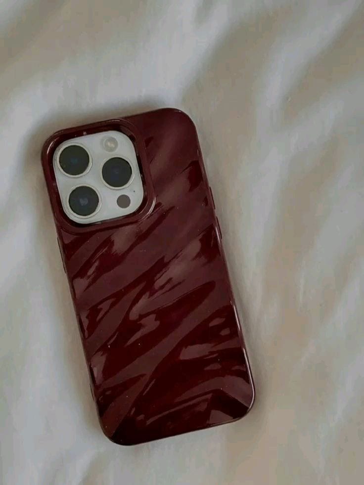 Zyntra™ Luxury Glossy Cherry Red Water Ripple Case for iPhone